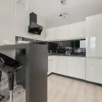 Odra Tower Center Of By Renters Prestige *