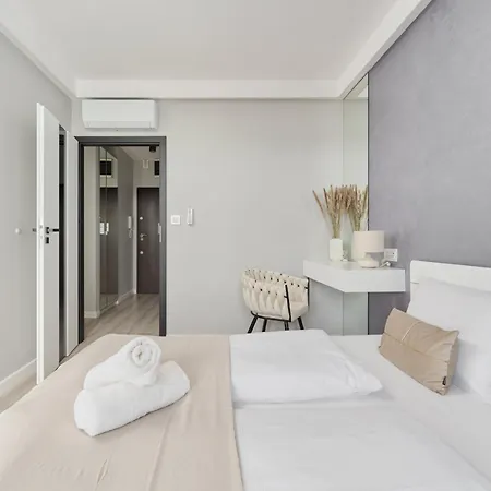 Odra Tower Center Of By Renters Prestige Apartment Wroclaw