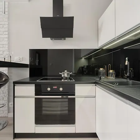 Odra Tower Center Of By Renters Prestige Apartment