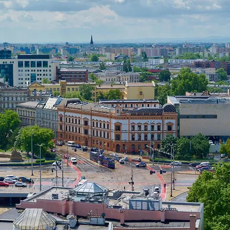 Odra Tower Center Of By Renters Prestige ורוצלב