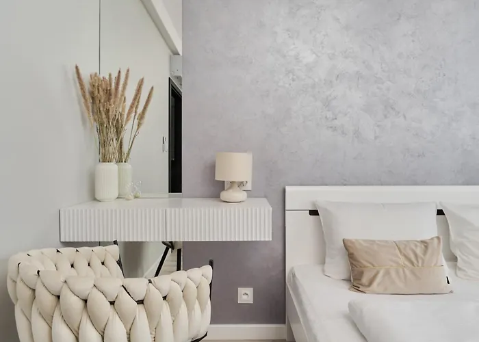 Odra Tower Center Of By Renters Prestige Apartment *