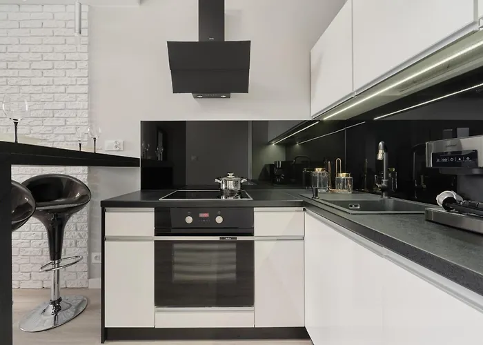 Odra Tower Center Of By Renters Prestige Apartment